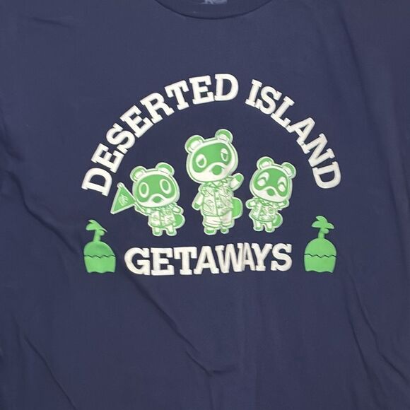 Animal Crossing Women’s Deserted Island Getaways Navy Blue and Green Tshirt XL - Picture 2 of 6